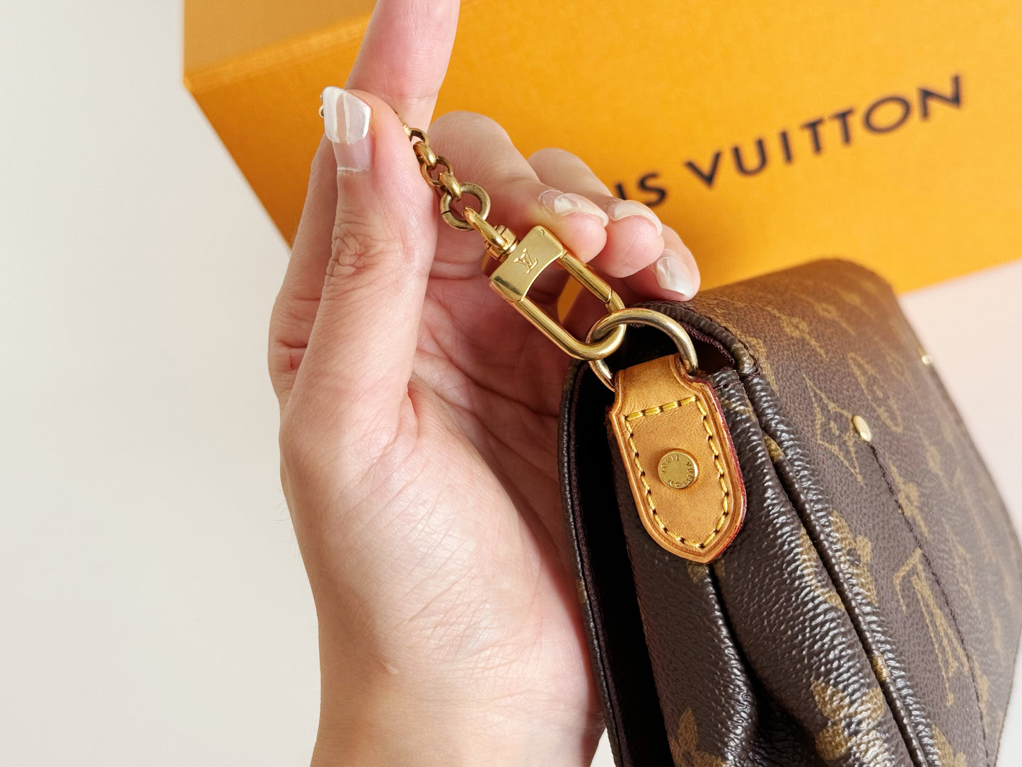 Louis Vuitton Vintage Favorite PM Shoulder Crossbody Bag