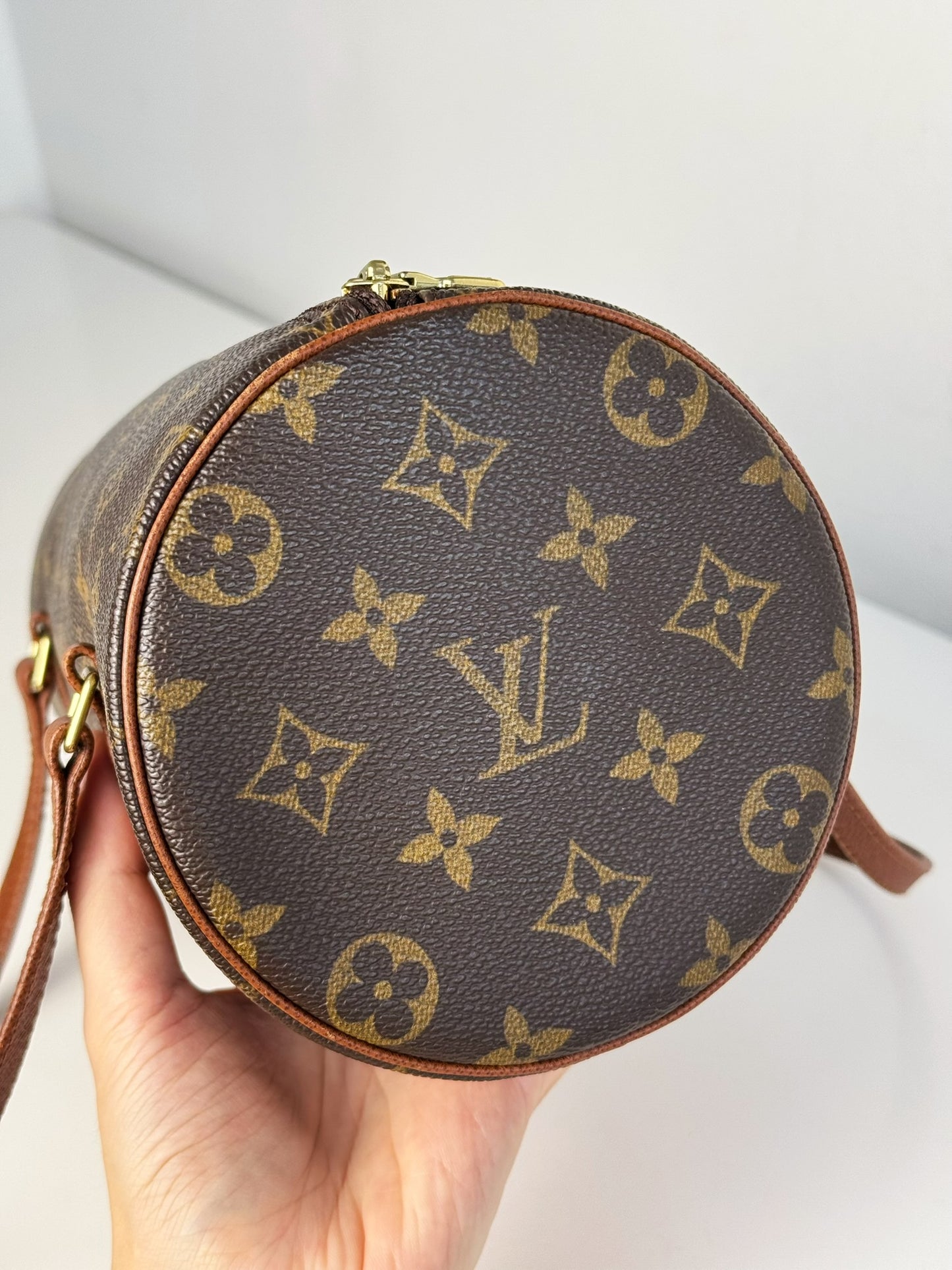 Louis Vuitton Vintage Papillon 26 Handbag Crossbody Bag
