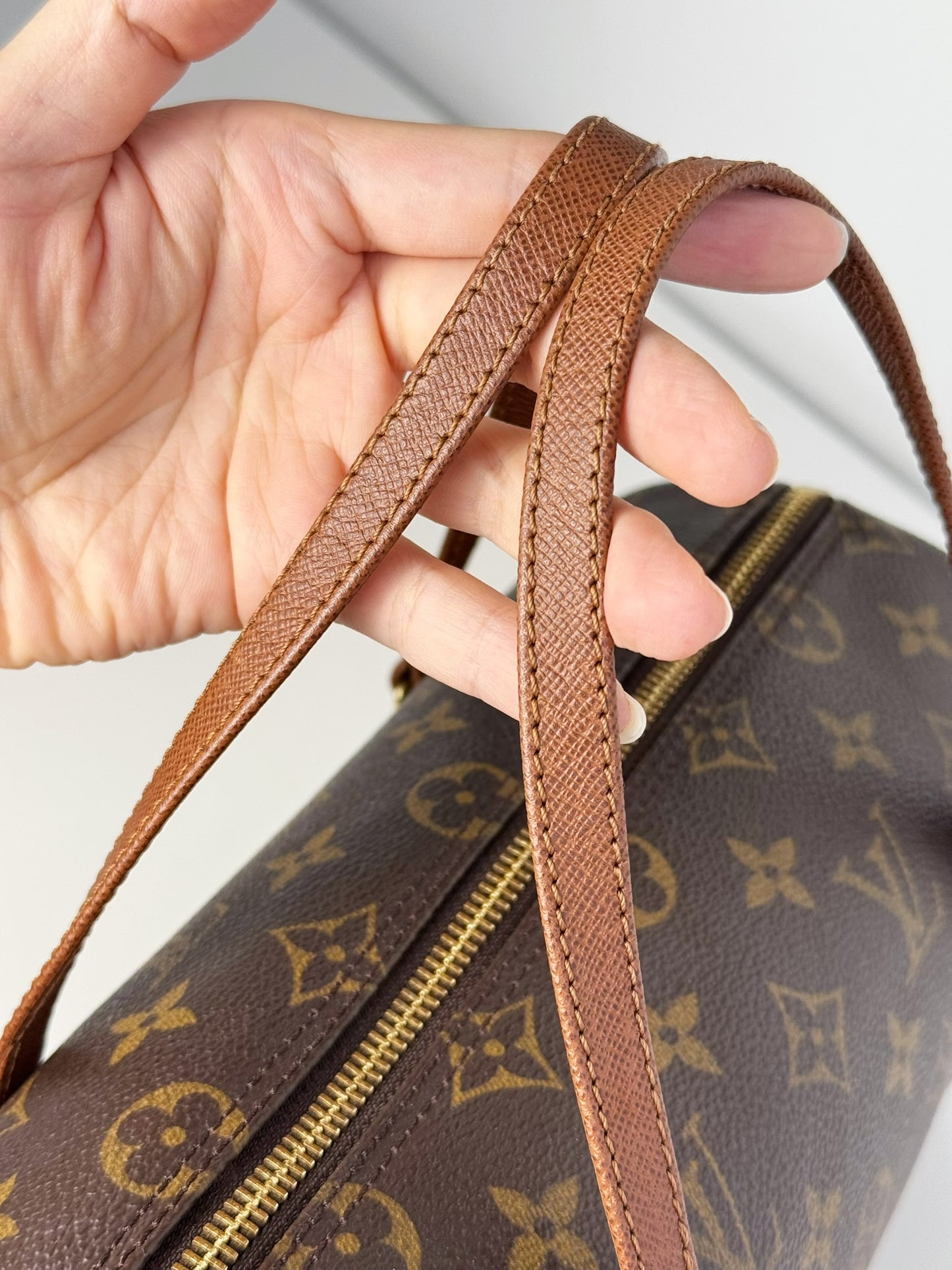 Louis Vuitton Vintage Papillon 26 Handbag Crossbody Bag
