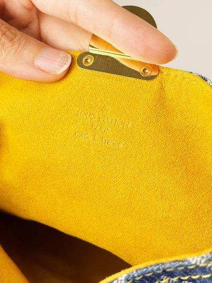 Louis Vuitton Vintage Denim Pochette Plat Clutch Handbag Crossbody Bag
