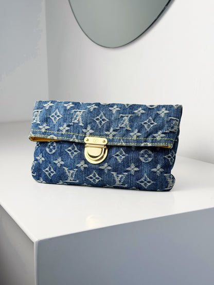 Louis Vuitton Vintage Denim Pochette Plat Clutch Handbag Crossbody Bag