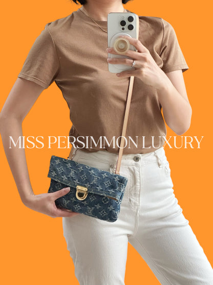 Louis Vuitton Vintage Denim Pochette Plat Clutch Handbag Crossbody Bag