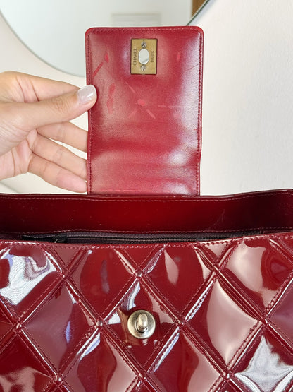 Chanel Vintage Patent Shoulder Bag