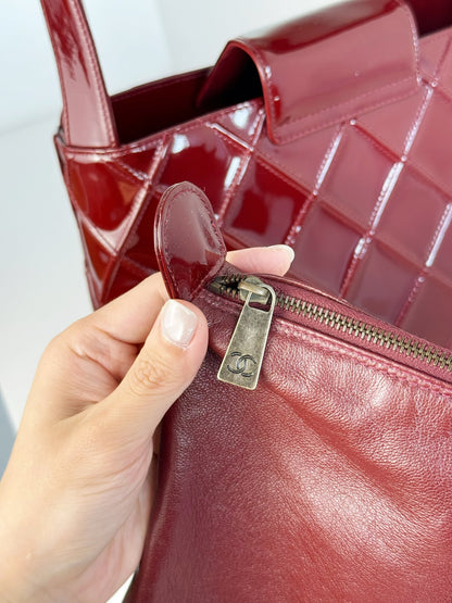Chanel Vintage Patent Shoulder Bag