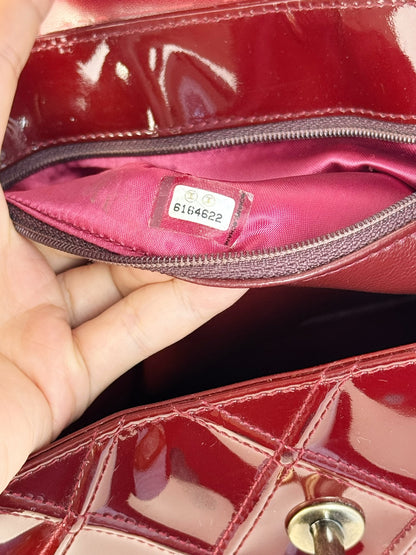 Chanel Vintage Patent Shoulder Bag