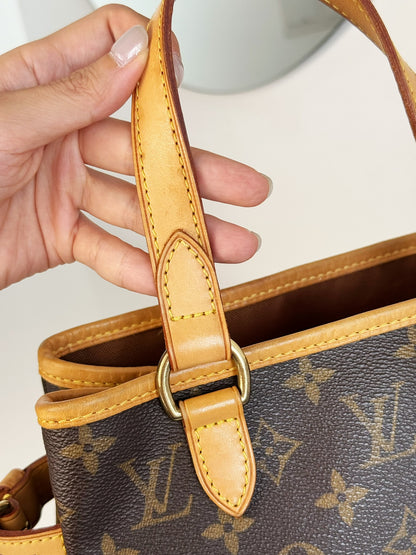 Louis Vuitton Vintage Batignolles Crossbody Bag