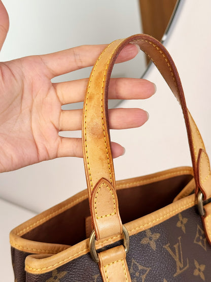 Louis Vuitton Vintage Batignolles Crossbody Bag
