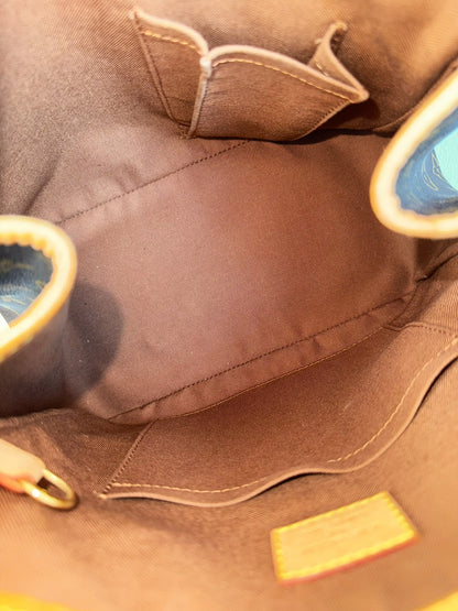 Louis Vuitton Vintage Batignolles Crossbody Bag