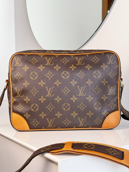 Louis Vuitton Vintage Nile Crossbody Bag