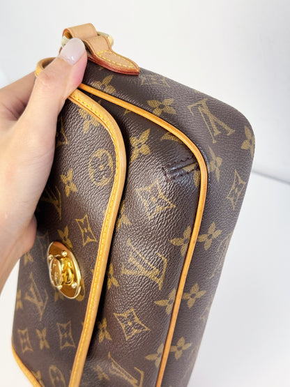 Louis Vuitton Vintage Tikal Shoulder Bag