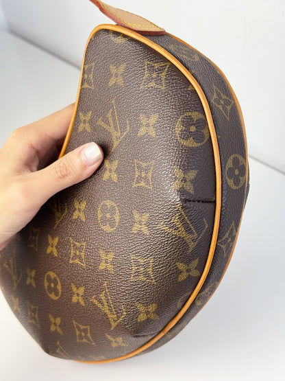 Louis Vuitton Vintage Croissant PM Shoulder Bag