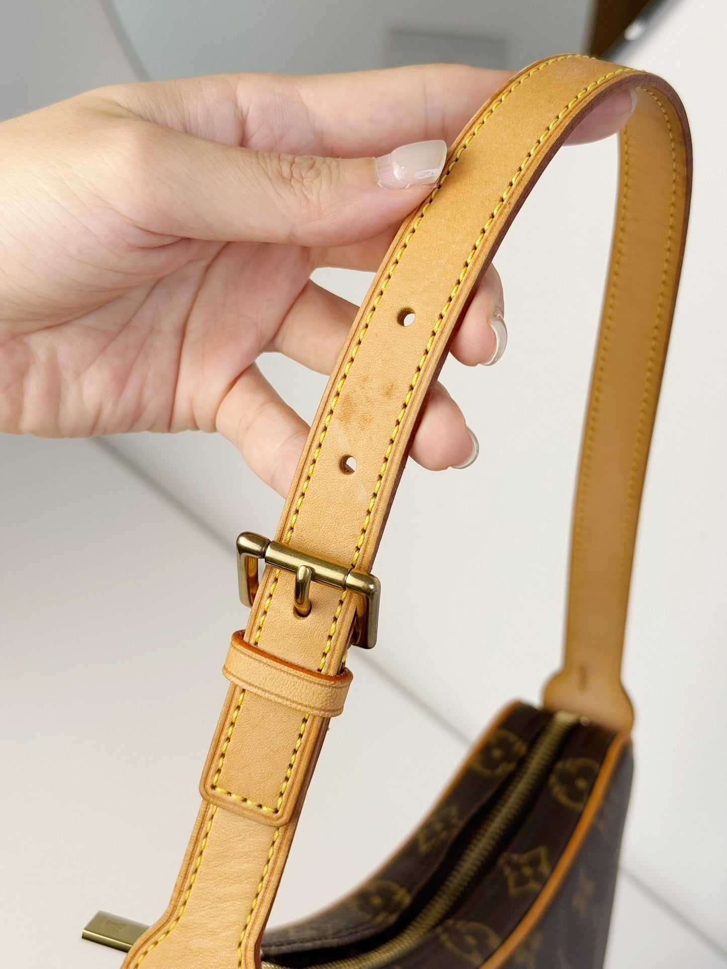 Louis Vuitton Vintage Croissant PM Shoulder Bag