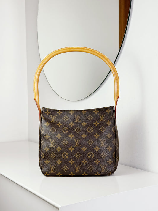 Louis Vuitton Vintage Looping MM Shoulder Bag