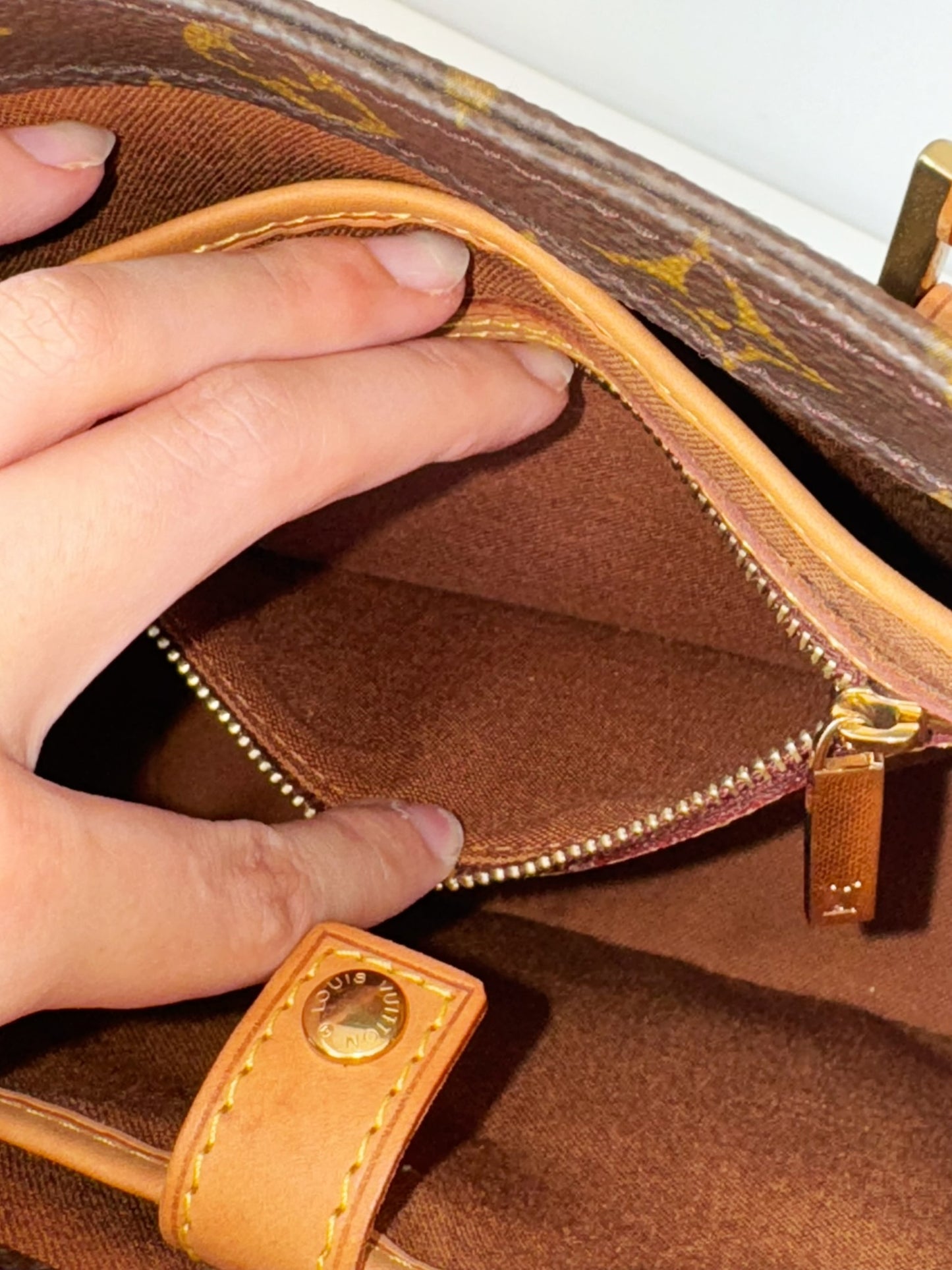 Louis Vuitton Vintage Vavin Vivian Handbag Crossbody Bag