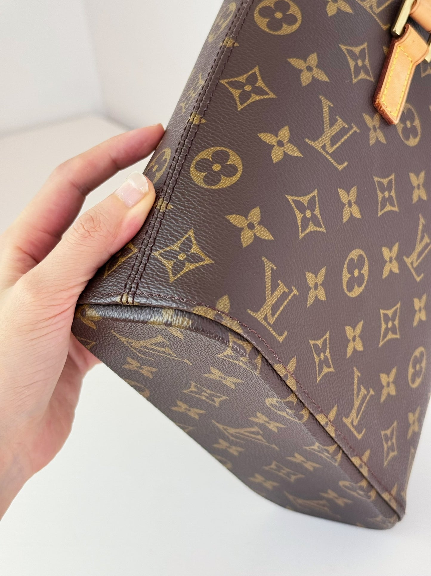 Louis Vuitton Vintage Vavin Vivian Handbag Crossbody Bag