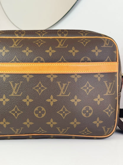 Louis Vuitton Vintage Reporter Shoulder Crossbody Bag