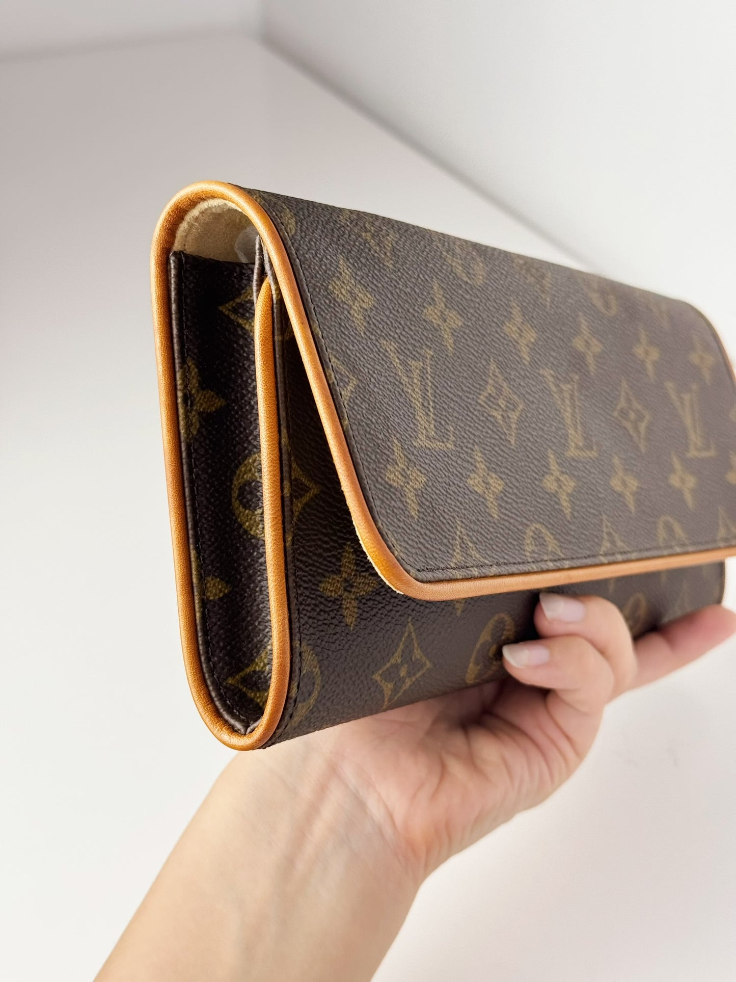 Louis Vuitton Vintage Twin Pochette GM Crossbody Shoulder Bag