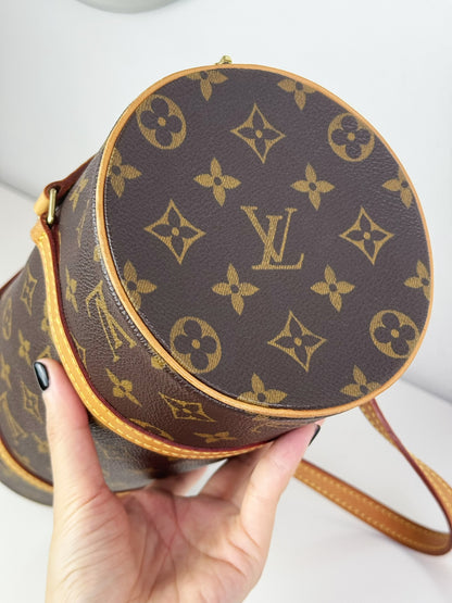 Louis Vuitton Vintage Papillon 26 Handbag Crossbody Bag