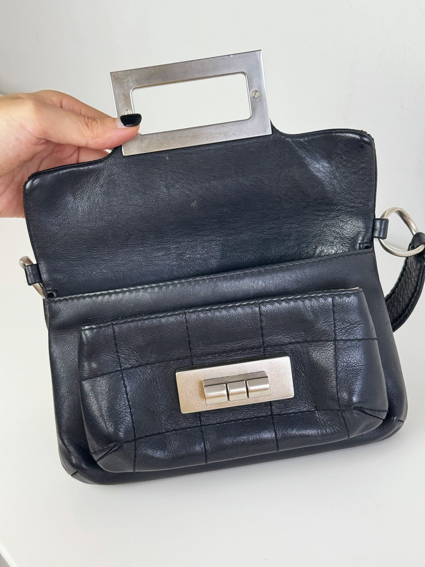 Chanel Vintage Black Chocolate Bar 2.55 Mademoiselle Lock Flap Shoulder Bag