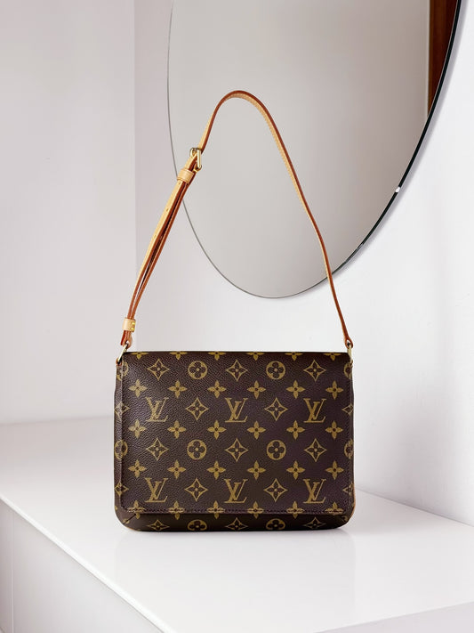 Louis Vuitton Musette Tango Shoulder Crossbody Bag