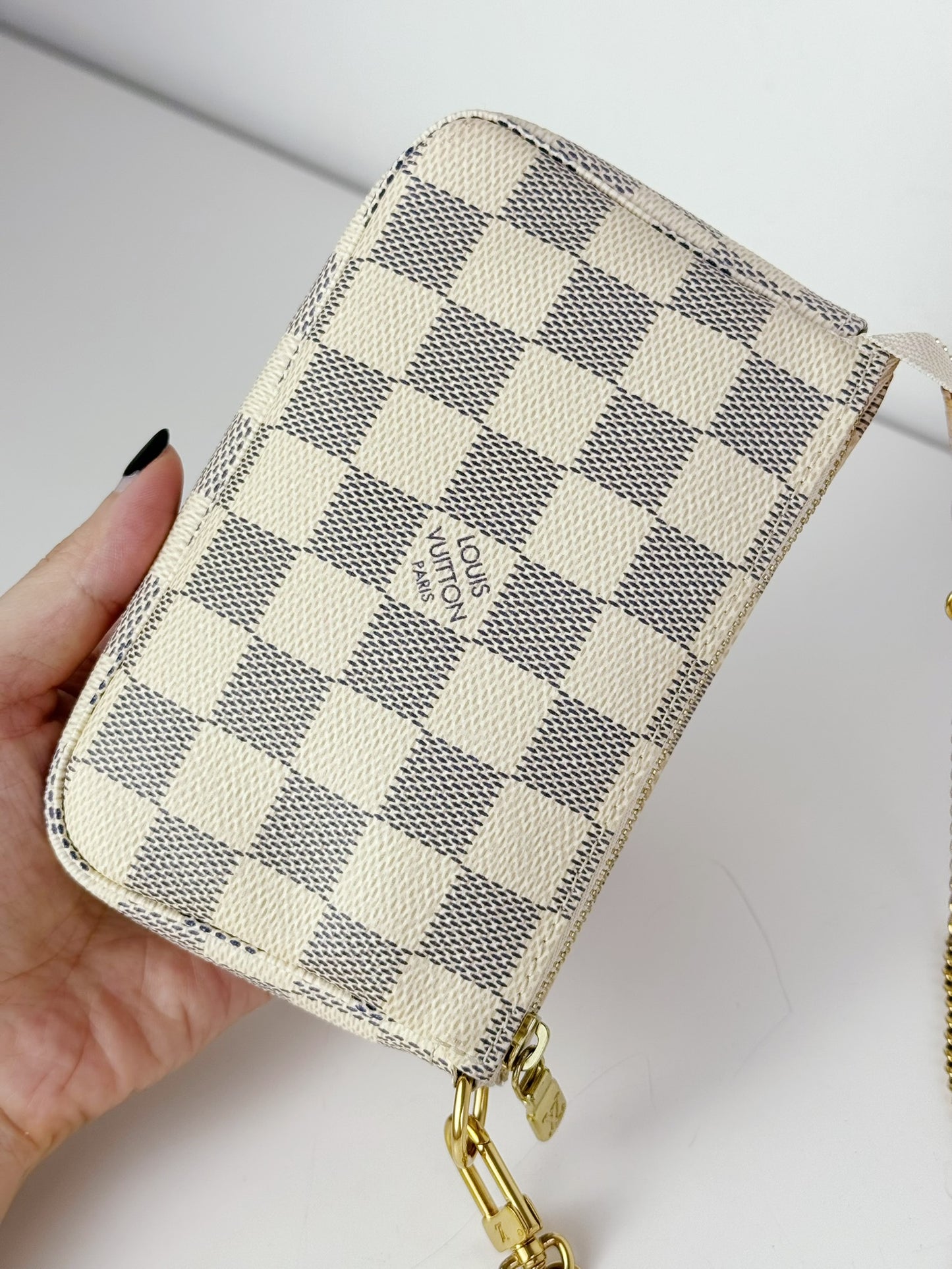 Louis Vuitton Vintage Azur Mini Pochette Accessoires Shoulder Crossbody Bag