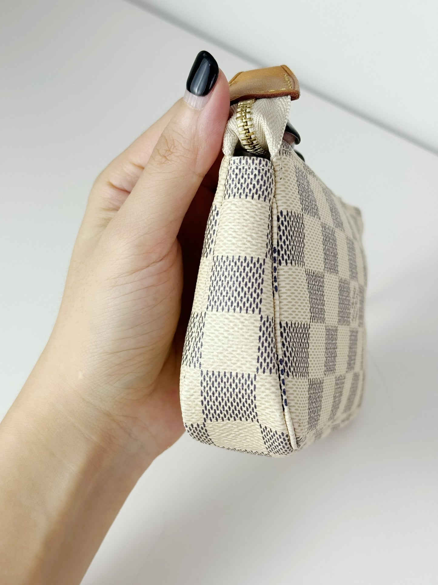 Louis Vuitton Vintage Azur Mini Pochette Accessoires Shoulder Crossbody Bag