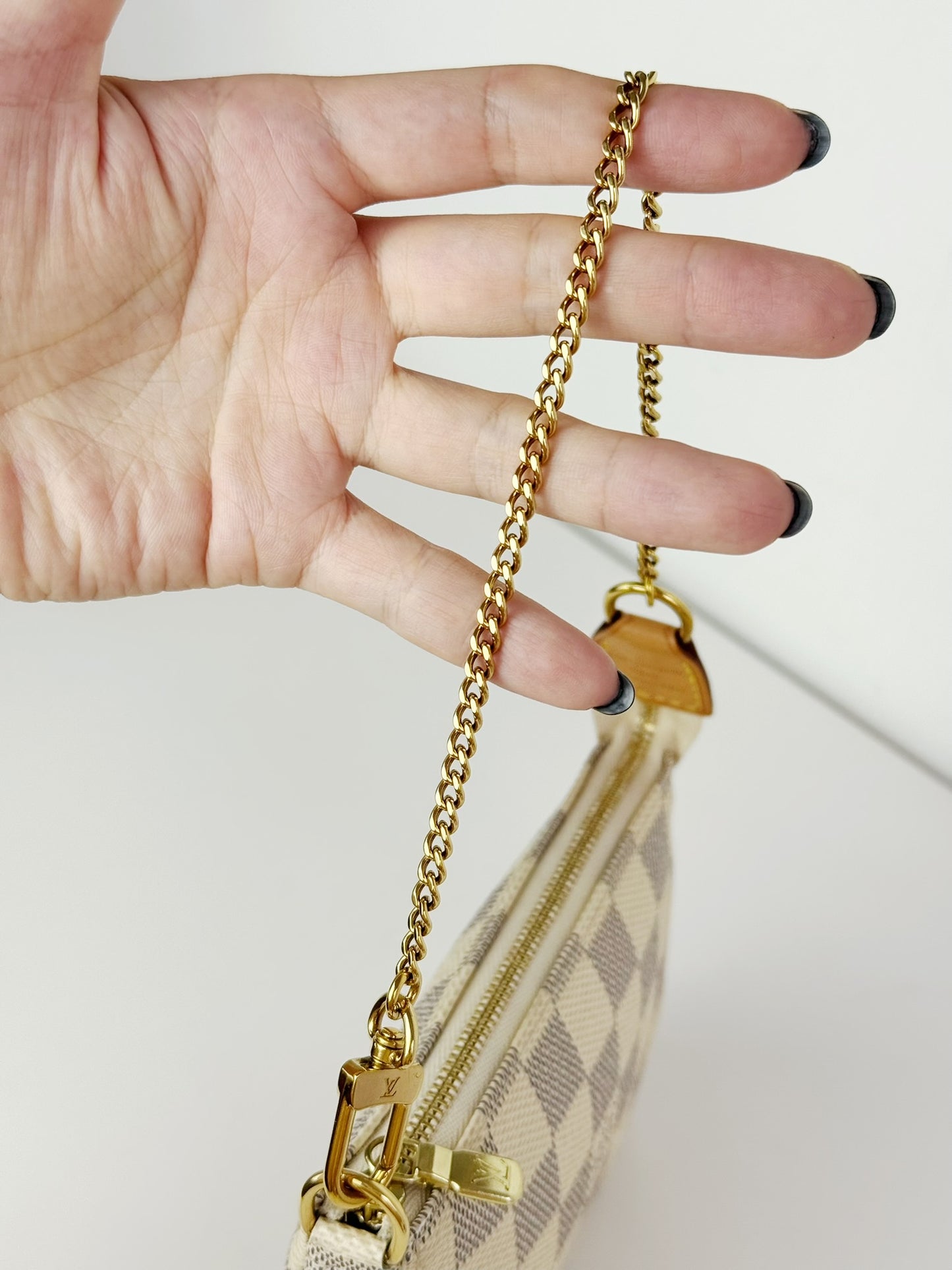 Louis Vuitton Vintage Azur Mini Pochette Accessoires Shoulder Crossbody Bag