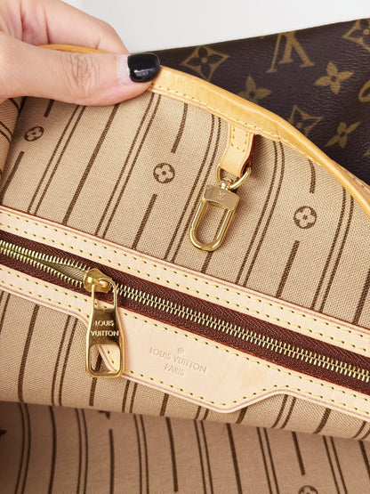 Louis Vuitton Vintage Delightful MM Tote Crossbody Bag