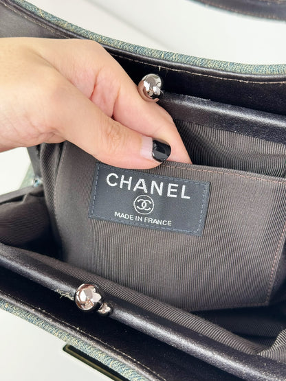 Chanel Vintage Denim Chocolate Bar Shoulder Bag