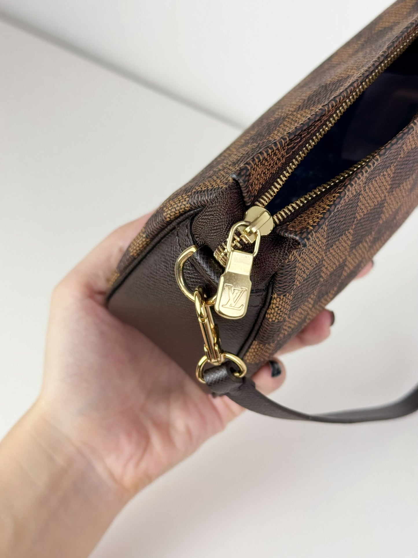 Louis Vuitton Vintage Damier Trousse Pochette Shoulder Crossbody Bag