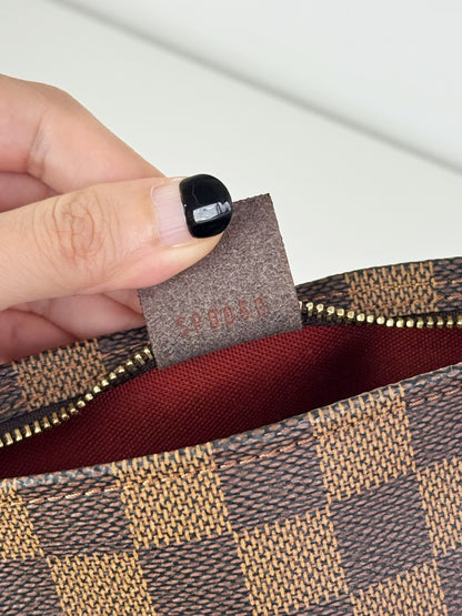 Louis Vuitton Vintage Damier Trousse Pochette Shoulder Crossbody Bag