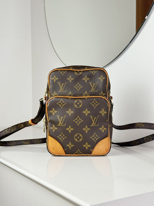 Louis Vuitton Vintage Amazon Crossbody Bag
