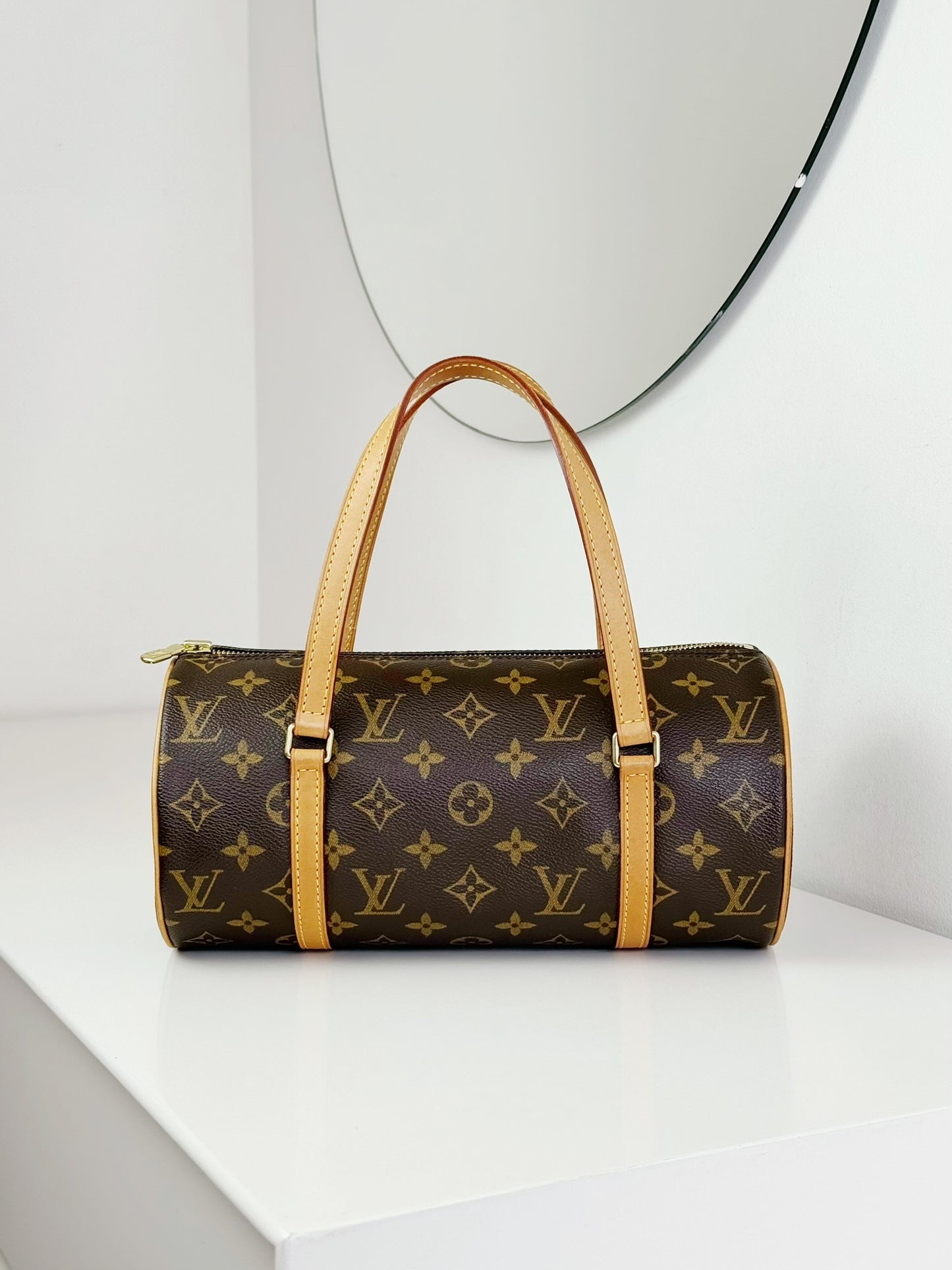 Louis Vuitton Vintage Papillon 26 Handbag Crossbody Bag
