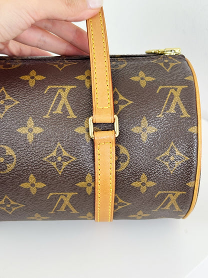 Louis Vuitton Vintage Papillon 26 Handbag Crossbody Bag