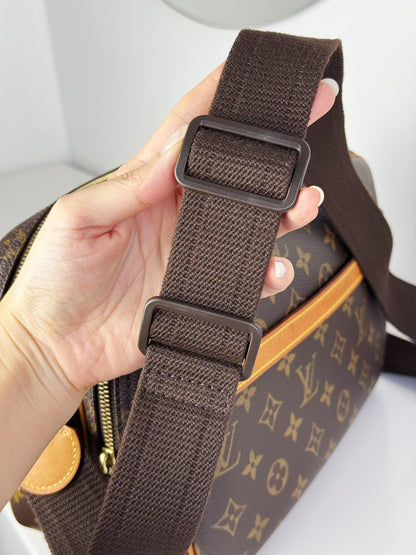 Louis Vuitton Vintage Reporter Shoulder Crossbody Bag