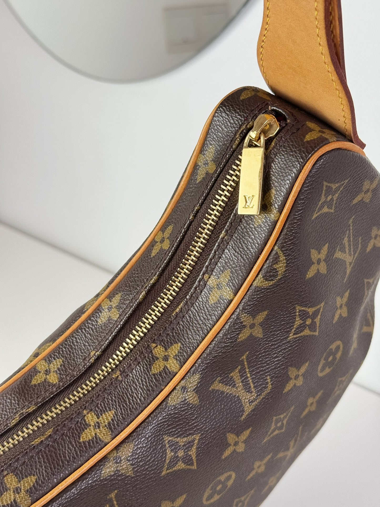 Louis Vuitton Vintage Croissant MM Shoulder Bag