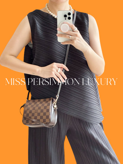 Louis Vuitton Vintage Damier Trousse Pochette Shoulder Crossbody Bag