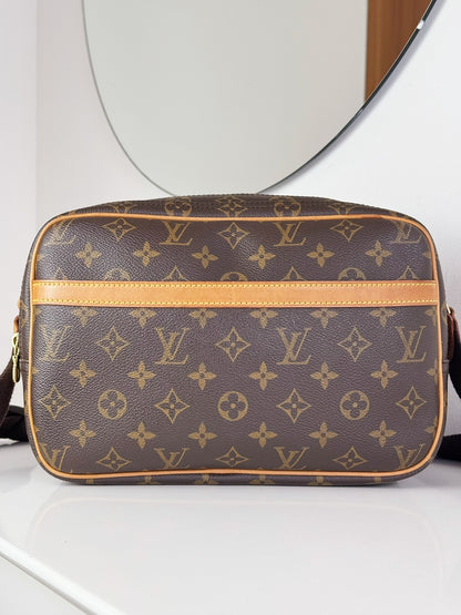 Louis Vuitton Vintage Reporter Shoulder Crossbody Bag