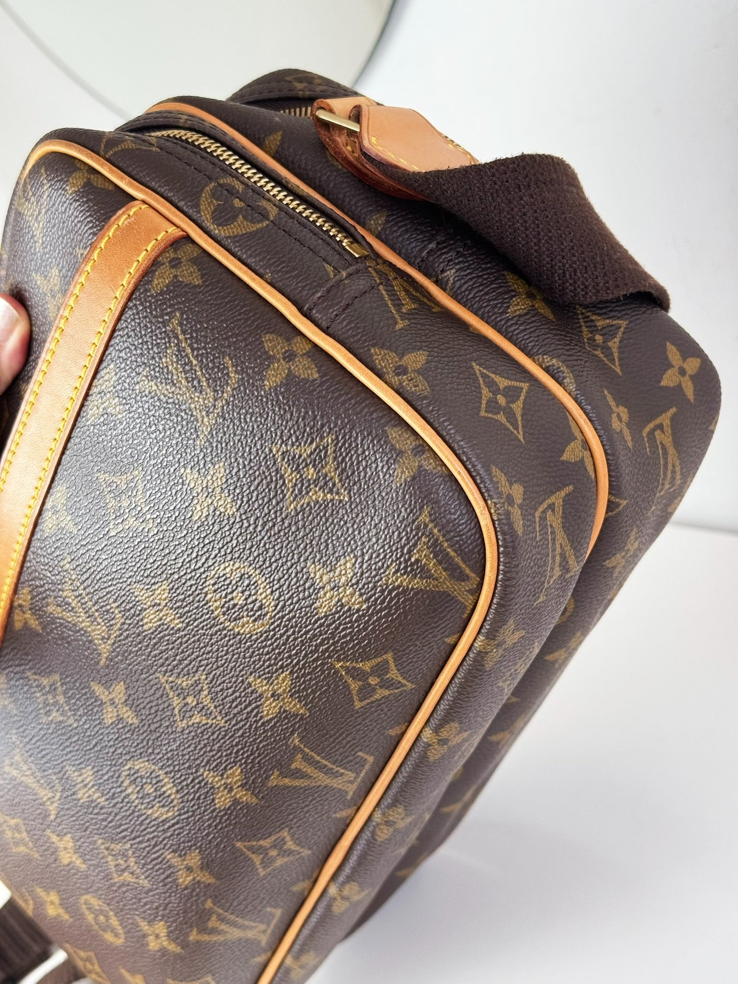 Louis Vuitton Vintage Reporter Shoulder Crossbody Bag