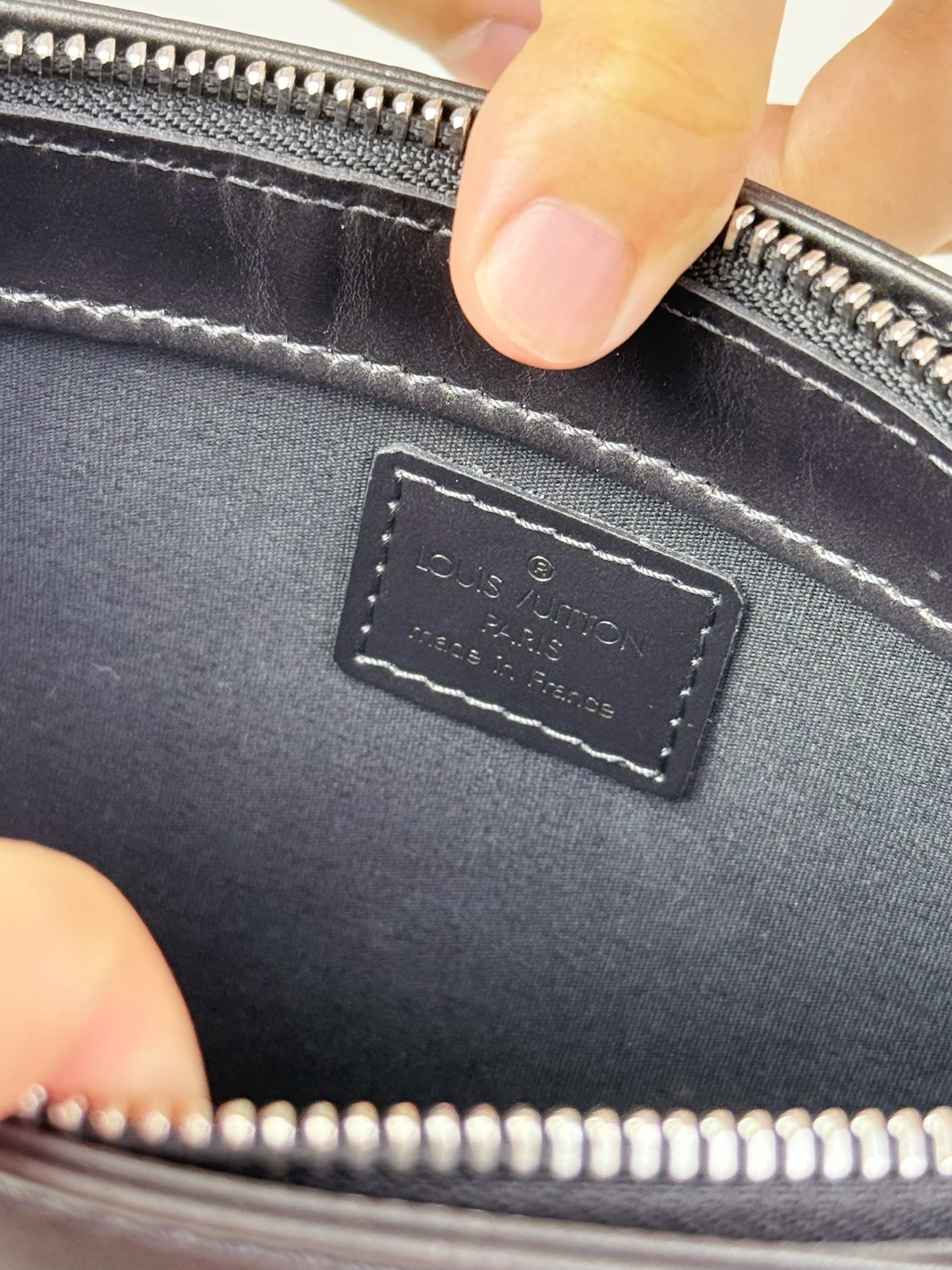 Louis Vuitton Vintage Mat Fowler Shoulder Bag