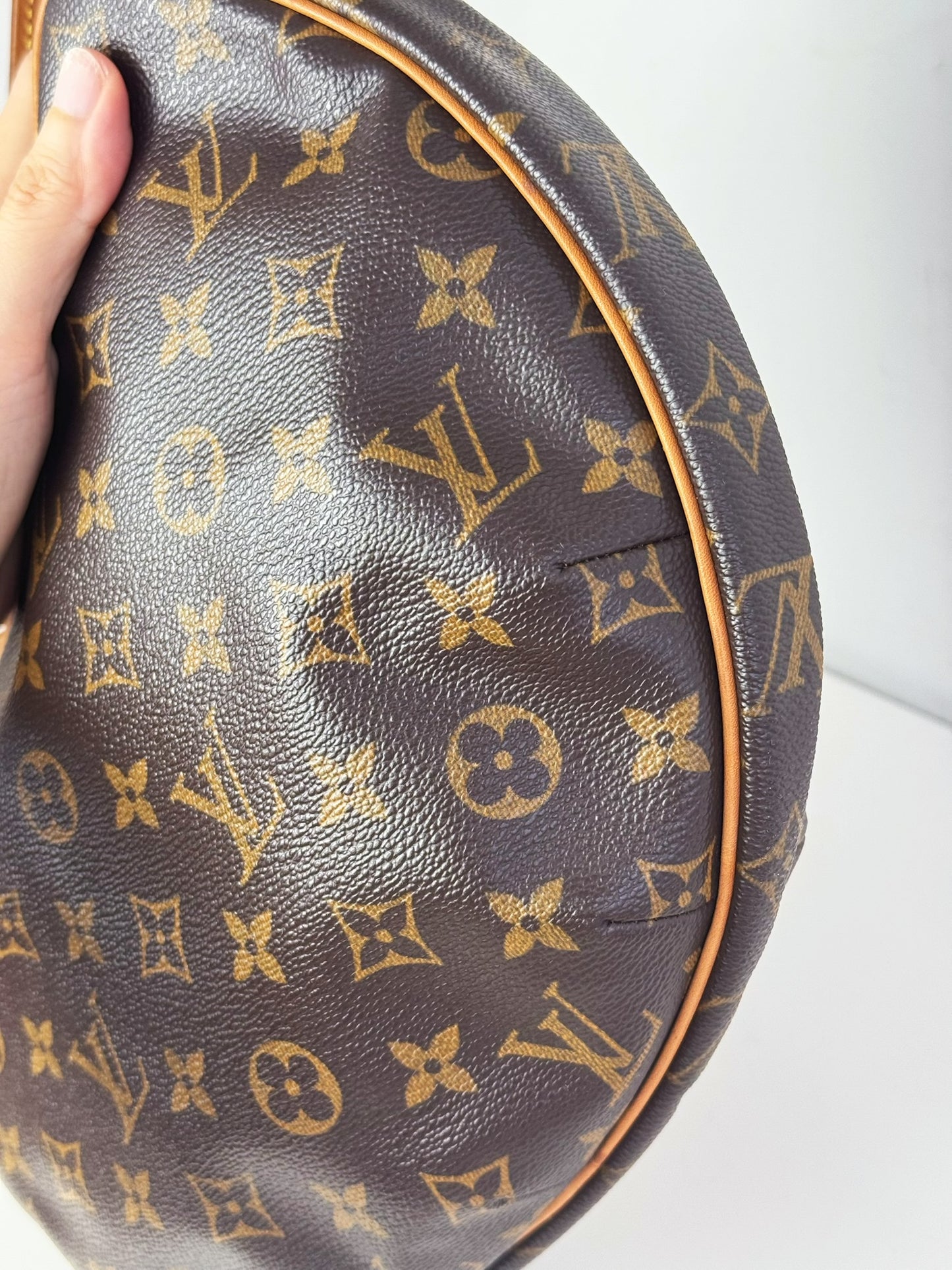 Louis Vuitton Vintage Croissant MM Shoulder Bag