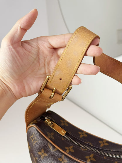 Louis Vuitton Vintage Croissant MM Shoulder Bag