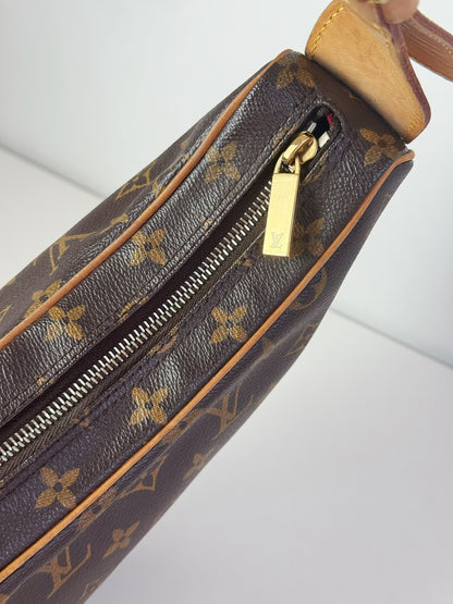 Louis Vuitton Vintage Croissant MM Shoulder Bag
