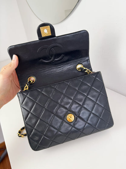 Chanel Vintage Classic Flap 20 Lambskin Crossbody Bag