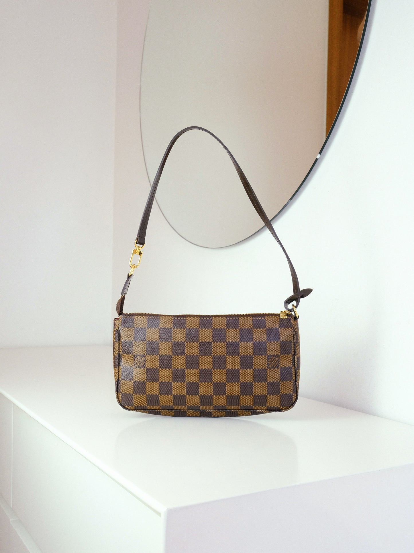 Louis Vuitton Damier Pochette Accessoires Shoulder Crossbody Bag