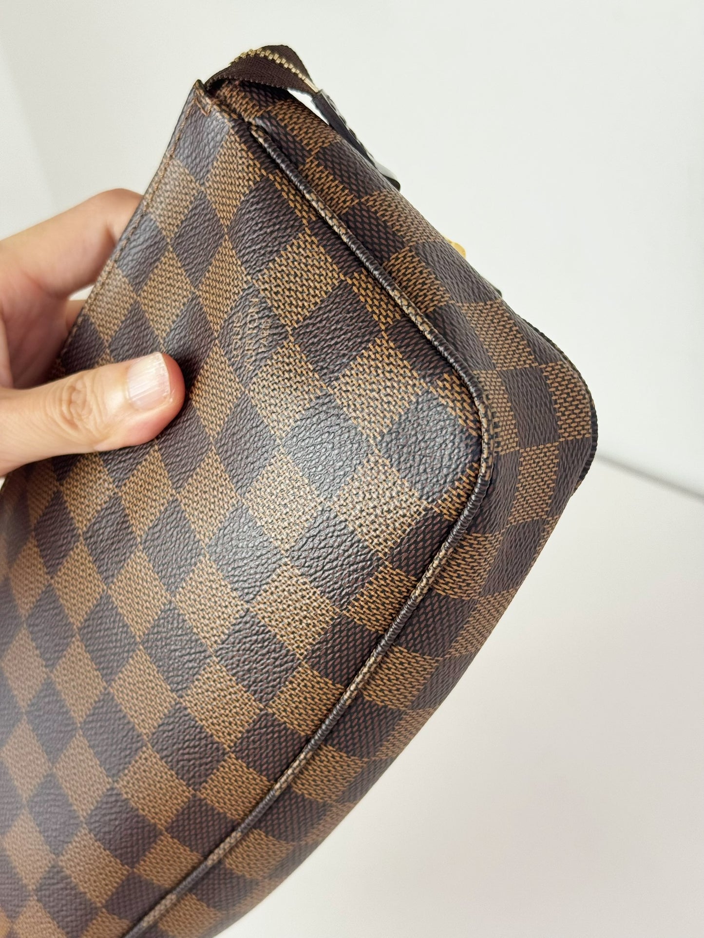 Louis Vuitton Damier Pochette Accessoires Shoulder Crossbody Bag