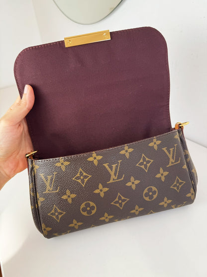 Louis Vuitton Vintage Favorite PM Shoulder Crossbody Bag