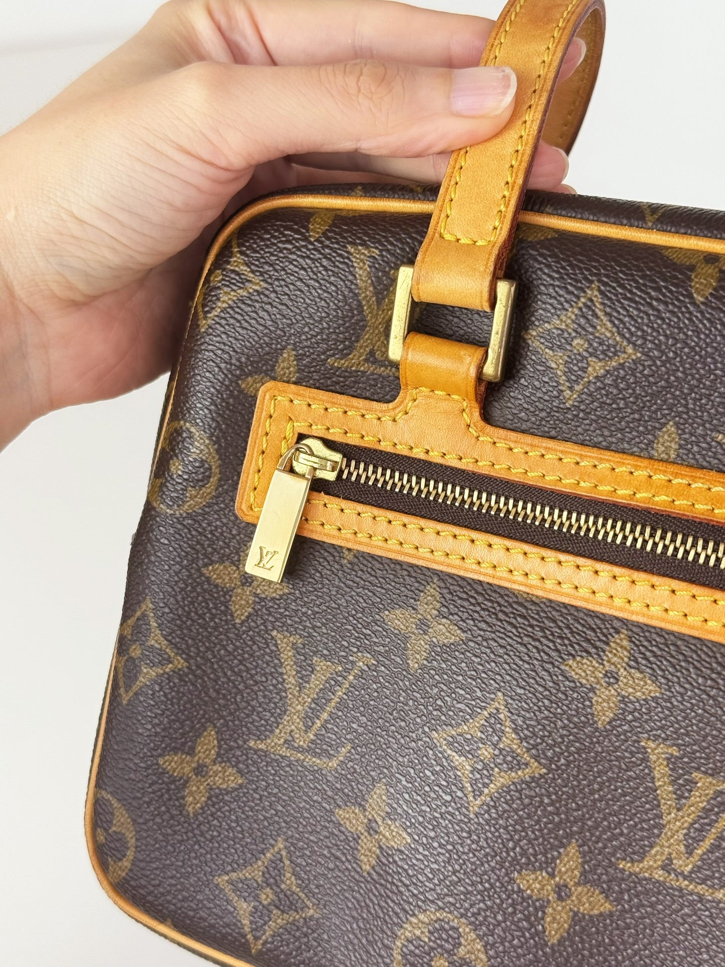 Louis Vuitton Vintage Cite MM Shoulder Bag