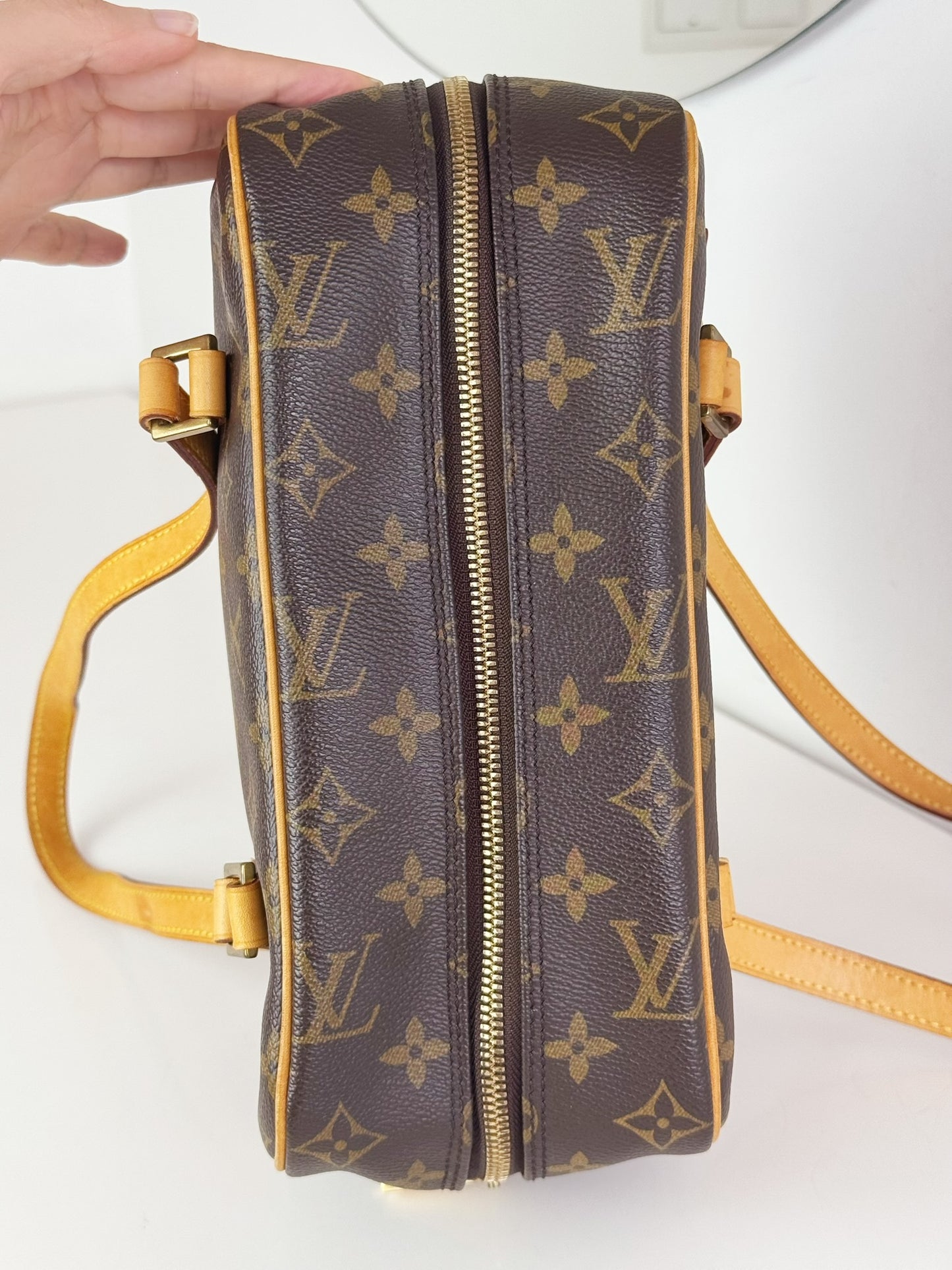 Louis Vuitton Vintage Cite MM Shoulder Bag