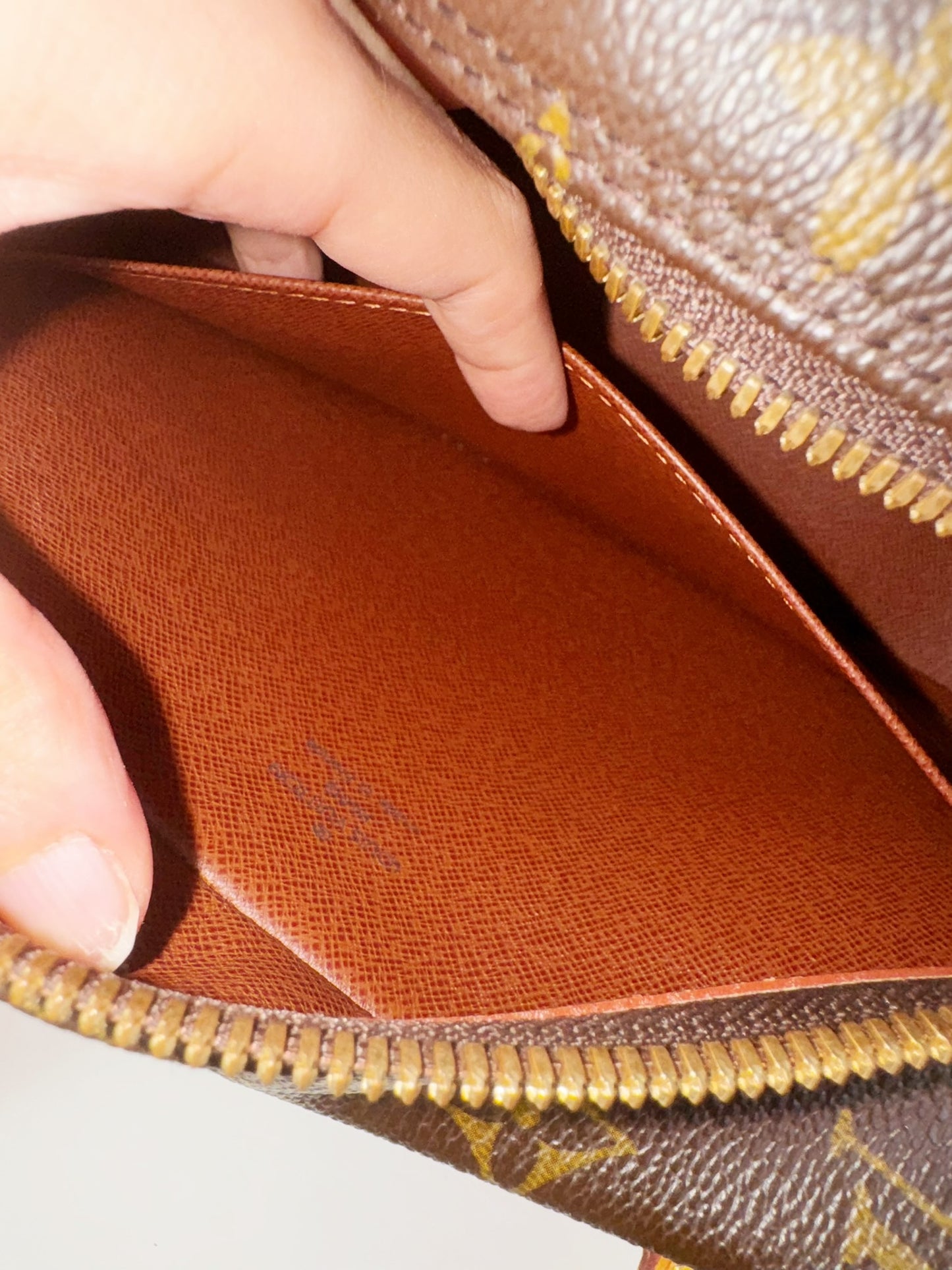 Louis Vuitton Vintage Cite MM Shoulder Bag